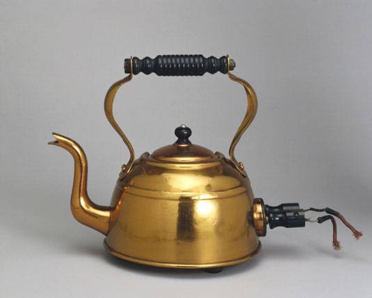 История чайника | первые чайники  | чайкофский