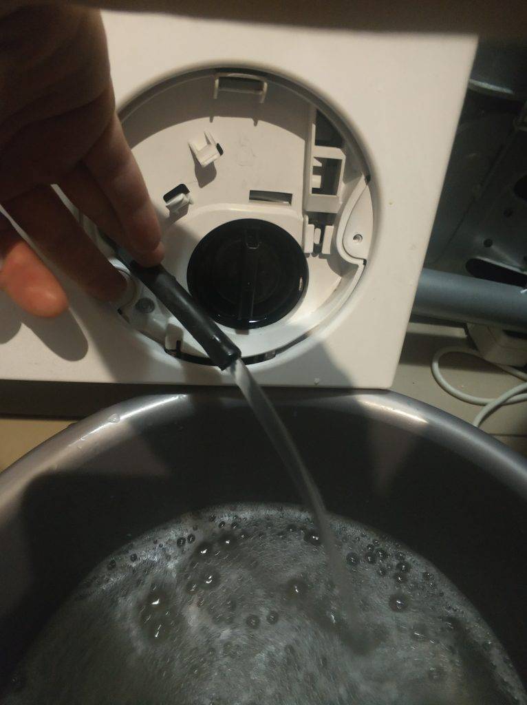 Стиральная машина самсунг не сливает воду: причины, почему не работает слив у стиралки samsung, что делать?