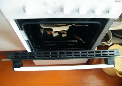 Тухнет духовка в газовой плите: гаснет или не загорается пламя, в чем причина