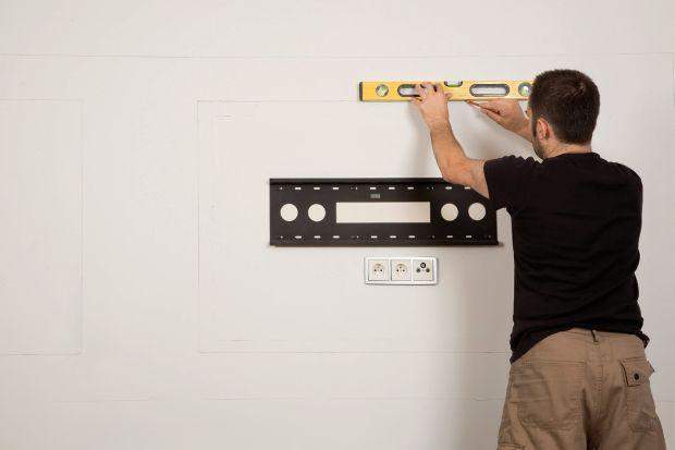 Как правильно установить кронштейн для телевизора на стену и не только | tehnofaq