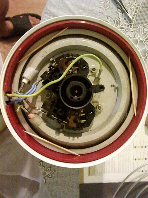 Как самостоятельно отремонтировать электрочайник?