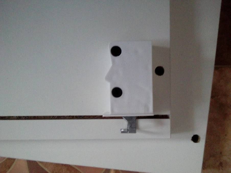 Как повесить шкаф на «проблемную» стену - шкаф-инфо