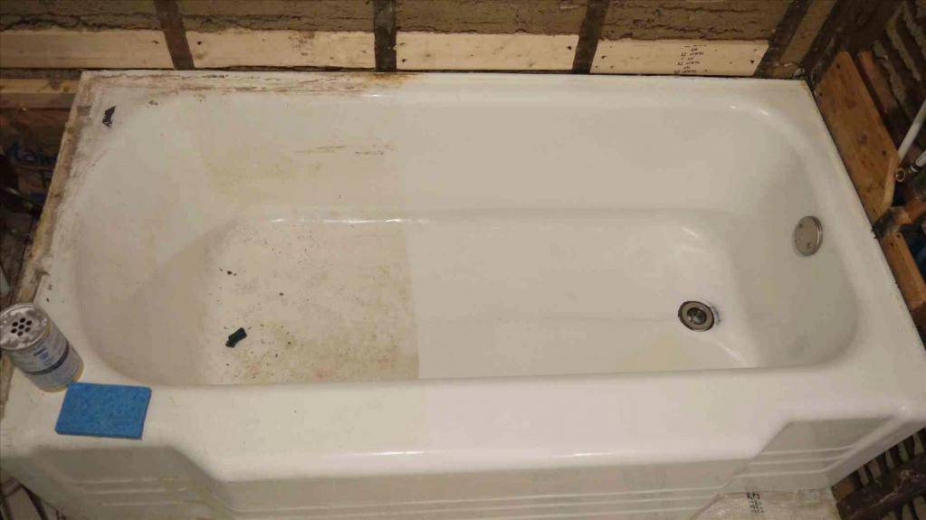 Как очистить ванну — 10 самых эффективных народных способов