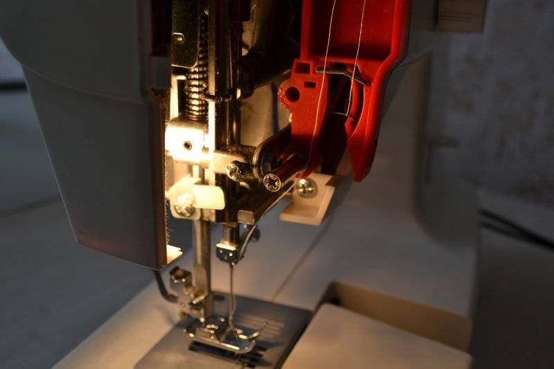 Ремонт швейных машинок своими руками: подробная инструкция с фото