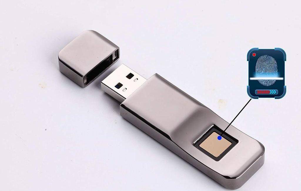 Про флешку. Защищенная флешка. USB флешка. Флешка с физической защитой. Флешка состоит.