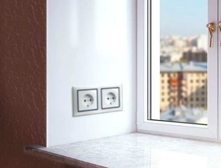 Розетка в откосе окна: инструкция по установке с фото