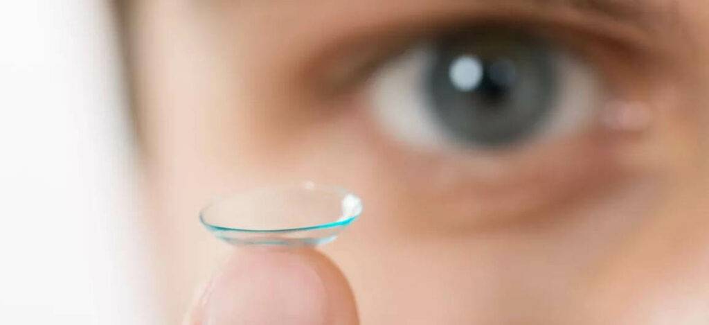 Можно ли детям носить контактные линзы