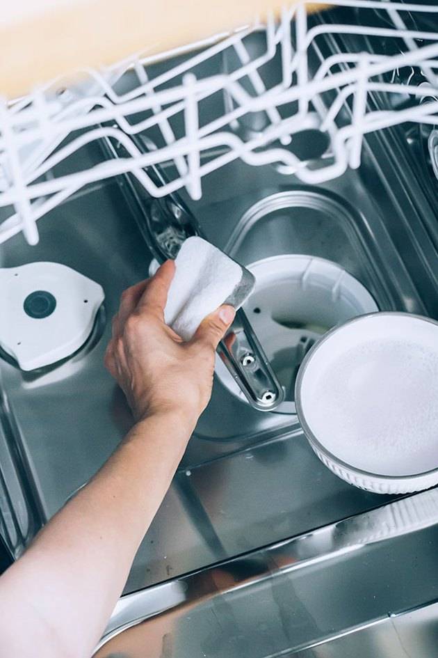 Как почистить посудомоечную машину: топ советы от профессионалов