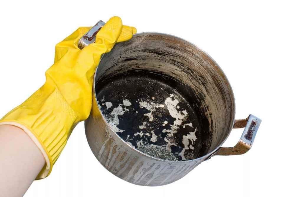 Как чистить пригоревшие кастрюли из нержавейки внутри и снаружи