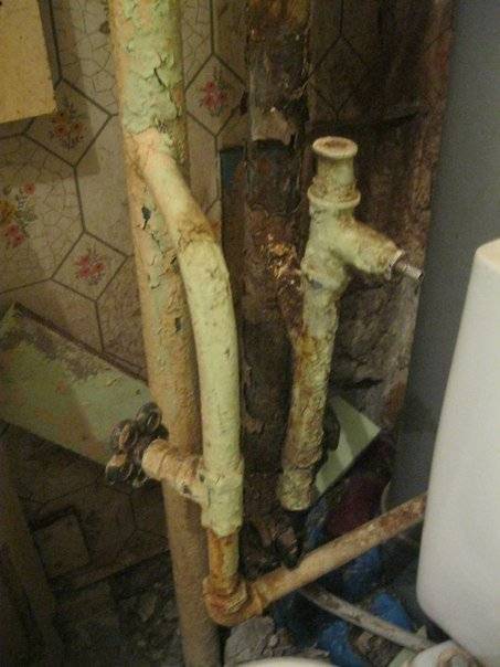 Разводка труб в ванной и туалете: лучшие схемы и частые ошибки
