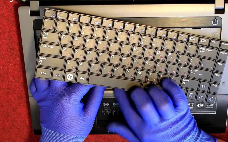 Почему на клавиатуре ноутбука не работают некоторые клавиши