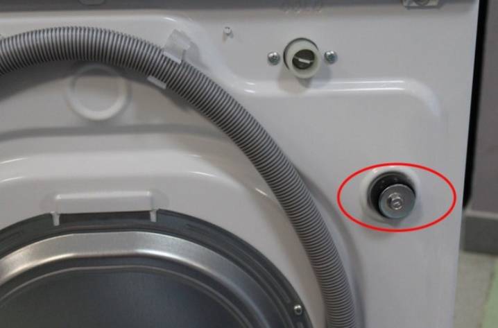 Транспортировочные болты на стиральной машине: где находятся и как снять, фото, lg и bosch, как выглядят на индезит