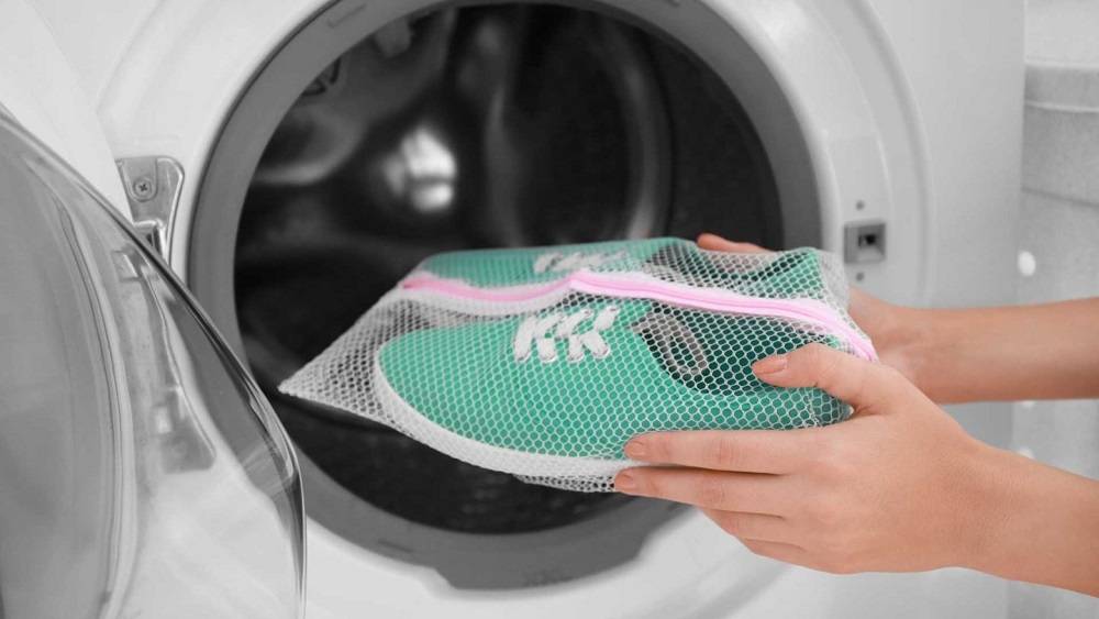 Какие кроссовки можно стирать в стиральной машине автомат