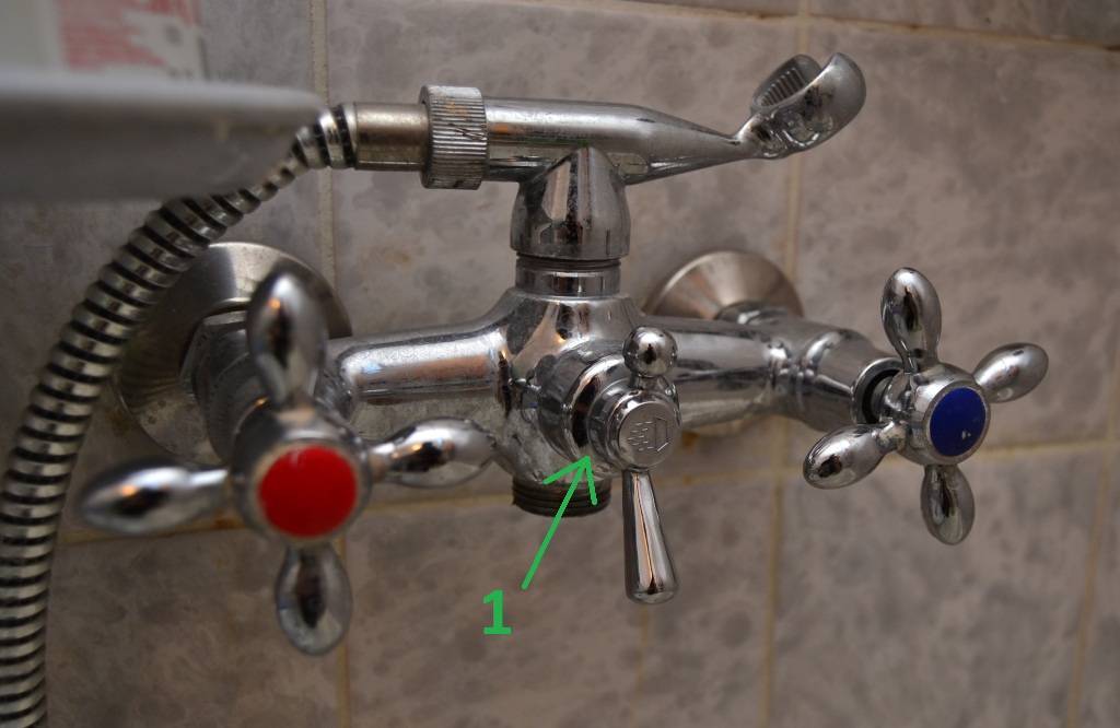 Легкий способ сделать ремонт переключателя душа на смесителе в ванной: с чего начать?
