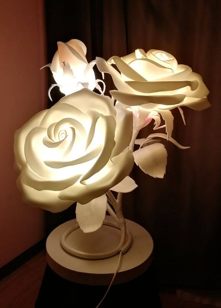 Творческий проект «прикроватный светильник-роза, из изолона»
