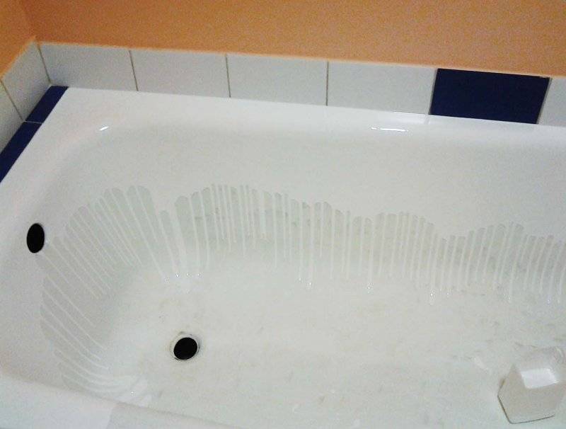 Восстановление ванны жидким акрилом: ремонт эмалевого покрытия своими руками