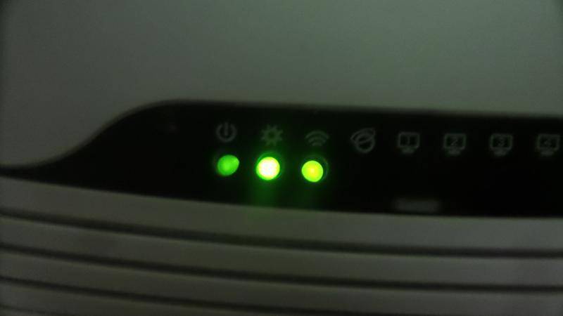 Почему горит красная лампочка на wi-fi роутере ростелеком?