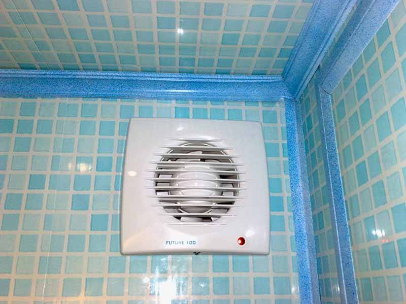 Лучшие вытяжные вентиляторы для ванны и туалета в 2021 году