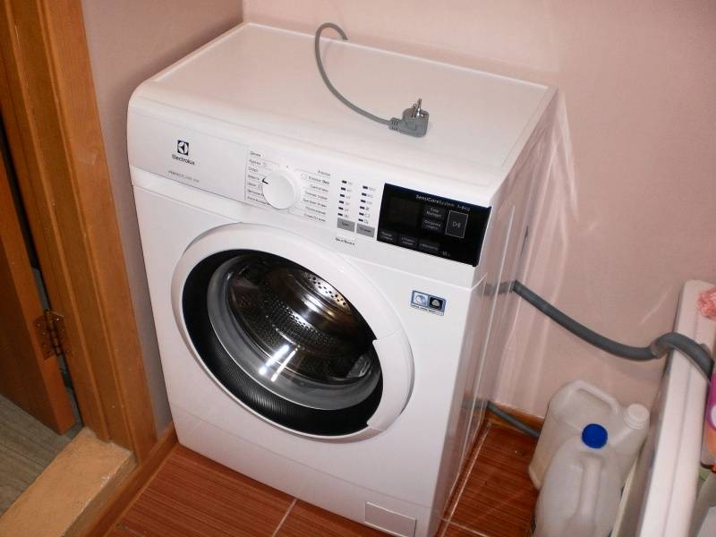 Выбираем узкую стиральную машину: лучшие модели. cтатьи, тесты, обзоры