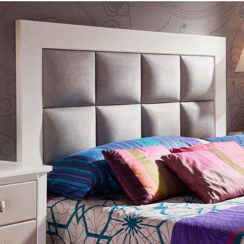 Преображение старой кровати: как декорировать спальное место своими руками?