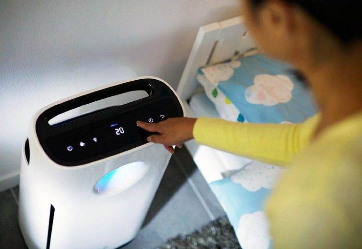 Ионизатор воздуха в квартире: польза и вред для здоровья взрослых и детей, противопоказания к использованию и отзывы врачей. топ лучших ионизаторов воздуха для квартиры