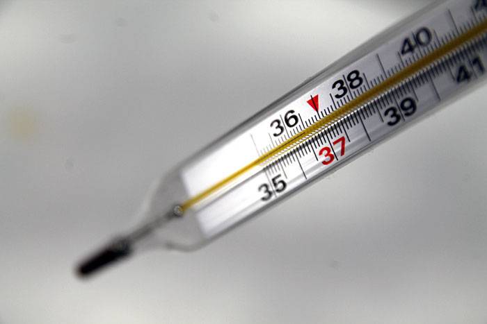 Почему электронные градусники врут? 5 способов, которые помогут точно измерить температуру