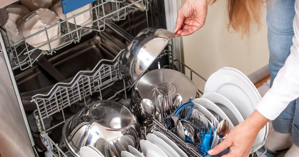 Как пользоваться посудомоечной машиной правильно – чем помыть посуду, что нажимать и зачем нужен тестовый запуск