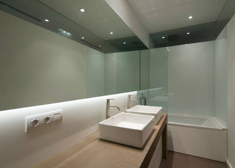 Подсветка в ванной — советы дизайнера по грамотному распределению источников света, 140 фото