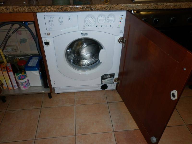 Как встроить стиральную машинку в кухонный гарнитур: определяемся с местом встраивания, установка