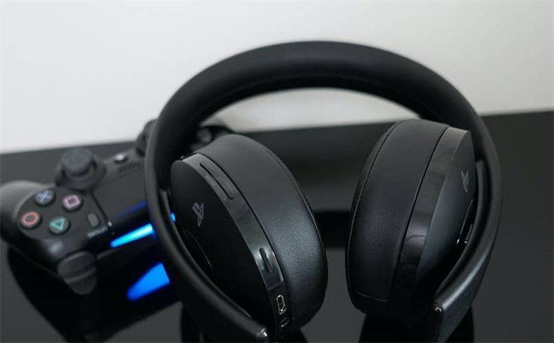 Как подключить наушники к ps4? (беспроводные/проводные)