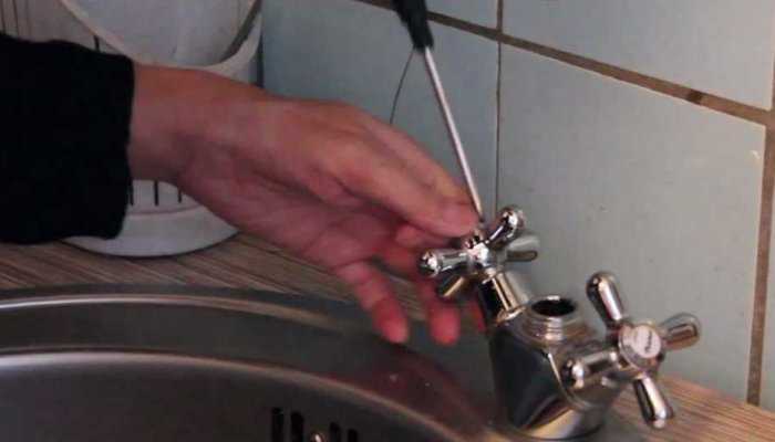 Как поменять смеситель на кухне: инструктаж как правильно заменить смеситель на новый