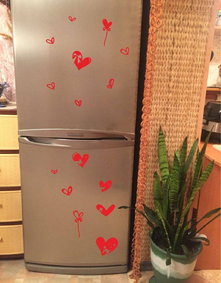 Как декорировать холодильник: 4 отличных идеи оформления