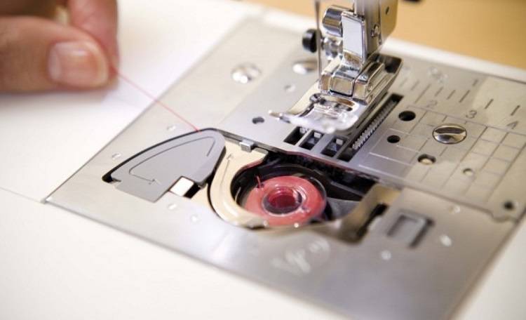 Самые распространенные причины недовольства хозяек: почему не шьет швейная машинка?